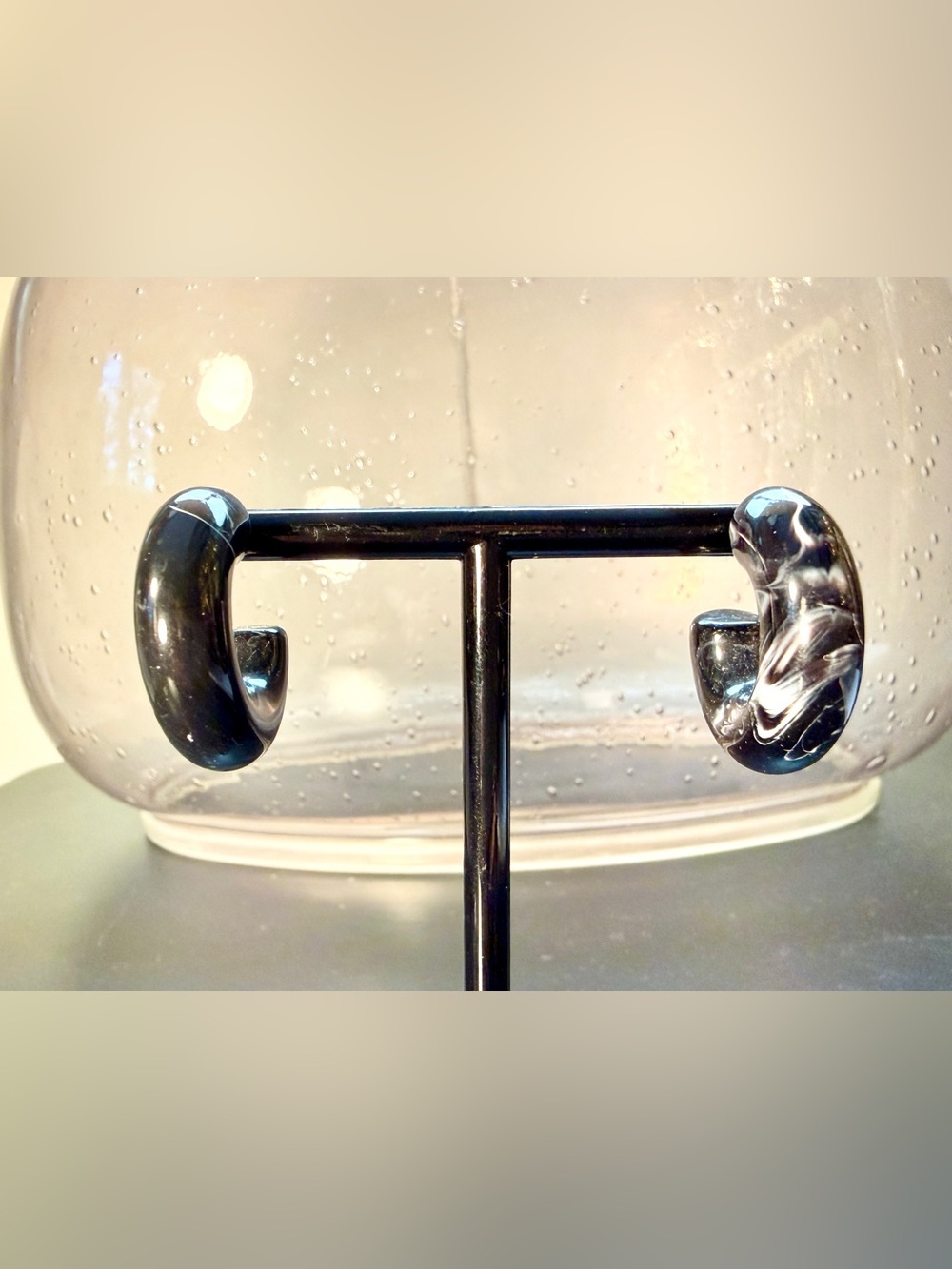 Chunky Black C-Shaped Marble Plastic Hoop Stud Earrings New Without Tags